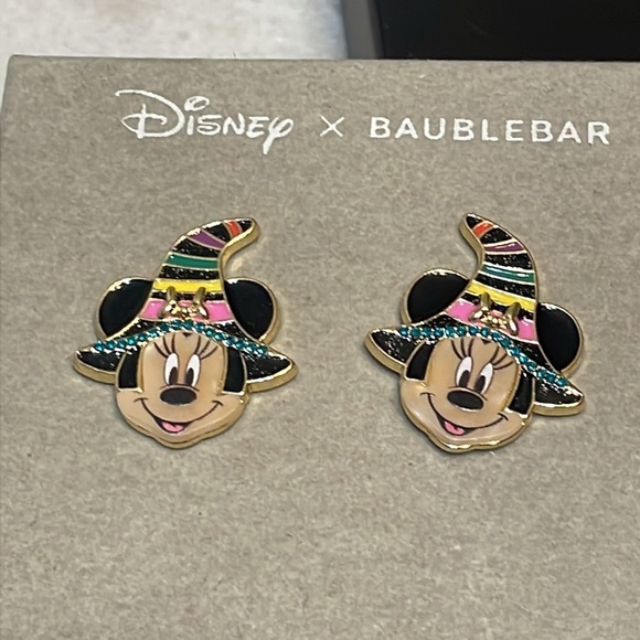 Disney x Baublebar Minnie Mouse Witchy Stud Earrings - Picture 4 of 4